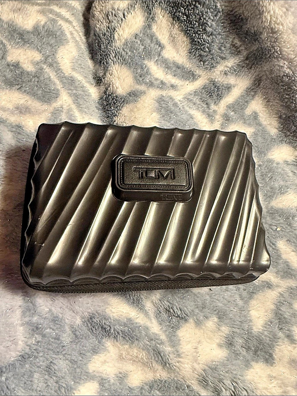 TUMI Hard Shell Amenity Case Amenity Case Black